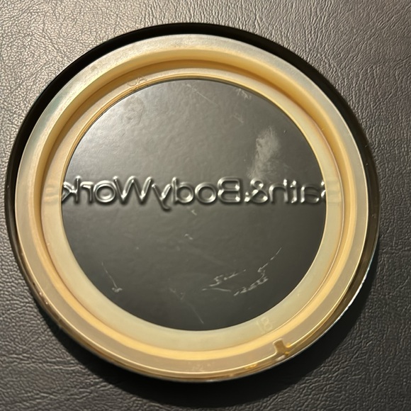 🆕 CEREAL & CARTOONS Bath Body Works 3 Wick Candle RARE Nostalgia Cinnamon FALL - Picture 6 of 12